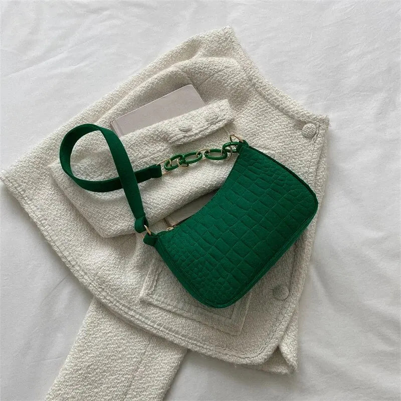 Petit sac carré Yankee sous les bras décontracté, tempérament doux rétro populaire, initié à l'automne, déterminer la mode, 2024