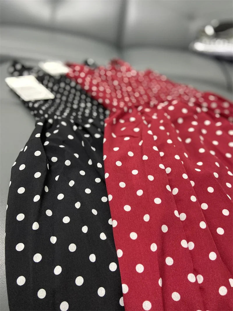Robe Longue à Pois – Col Carré Élégant & Sans Manches, Été Féminin